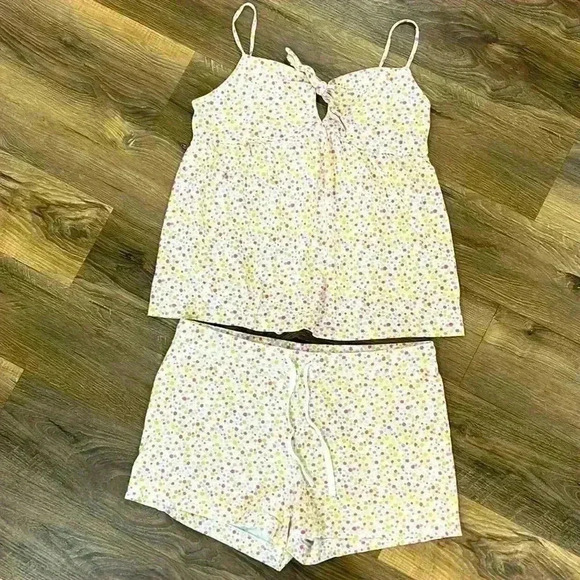 Victoria’s Secret Y2K Vintage Floral Sleep shirt/shorts set Size Medium - Picture 1 of 10